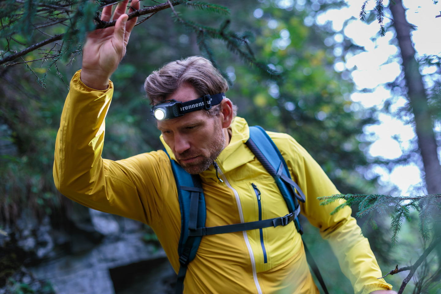 ★良品★head フレア142㎝ × head NX FLAIR sizeM LuxPremium rechargeable LED head torch KL 251 AF, IP44, 250lm